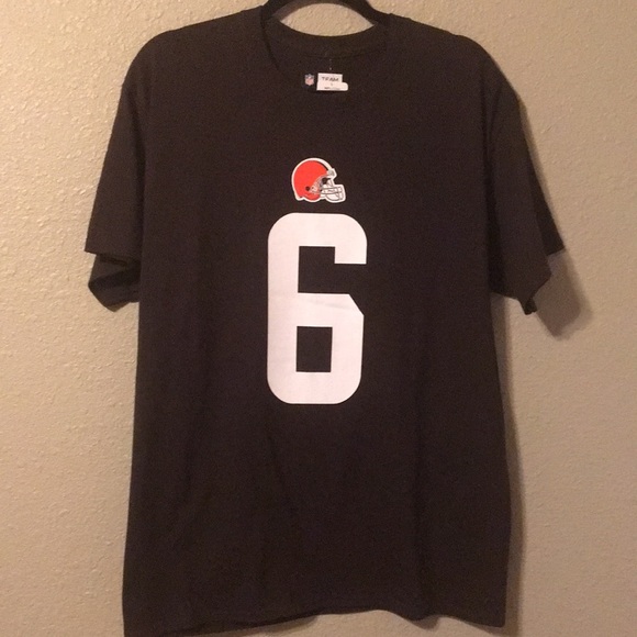 Cleveland browns T shirt NWT size Large - Picture 1 of 6
